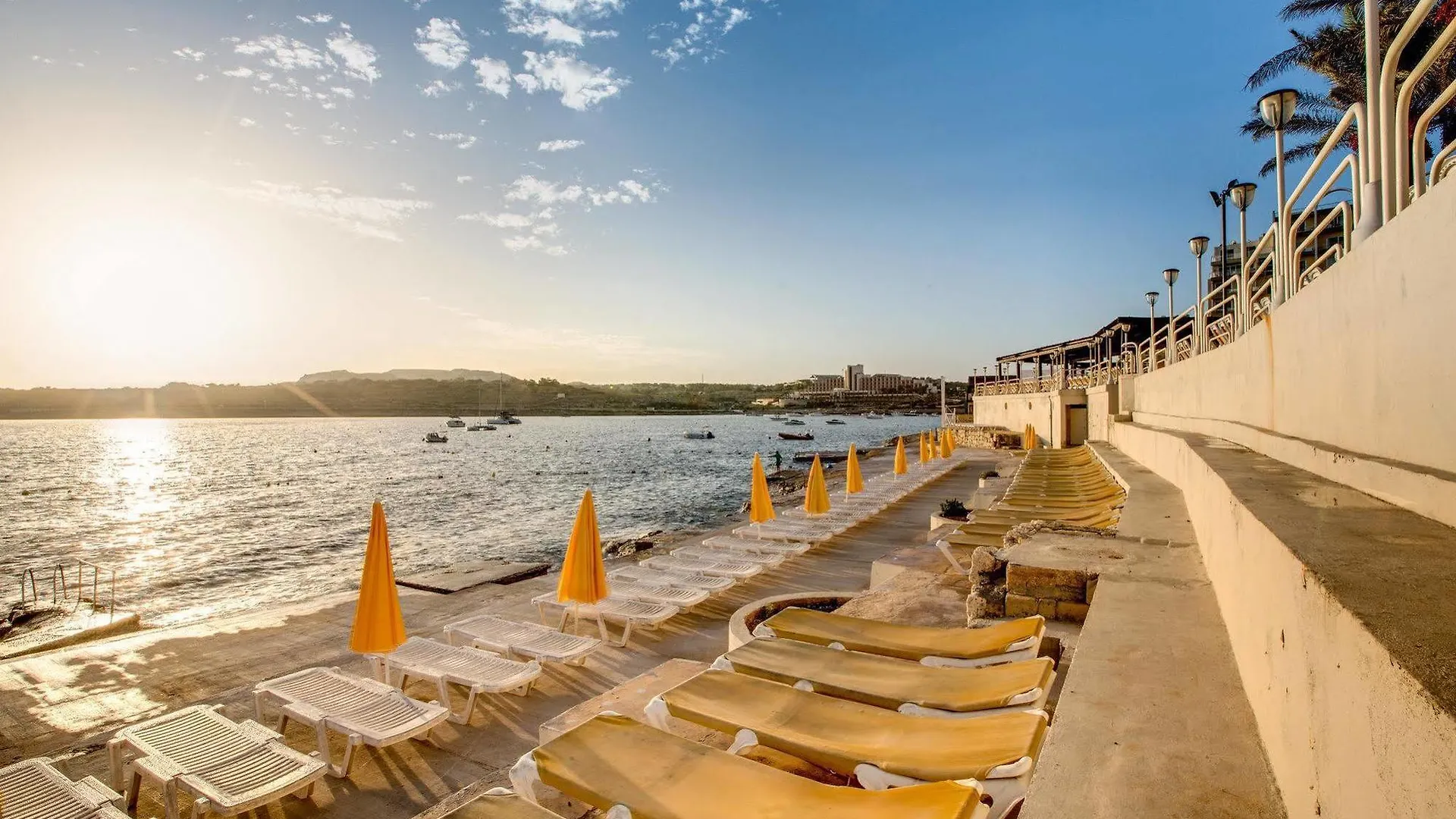 Aparthotel Ax Sunny Coast Resort & Spa St. Paul's Bay