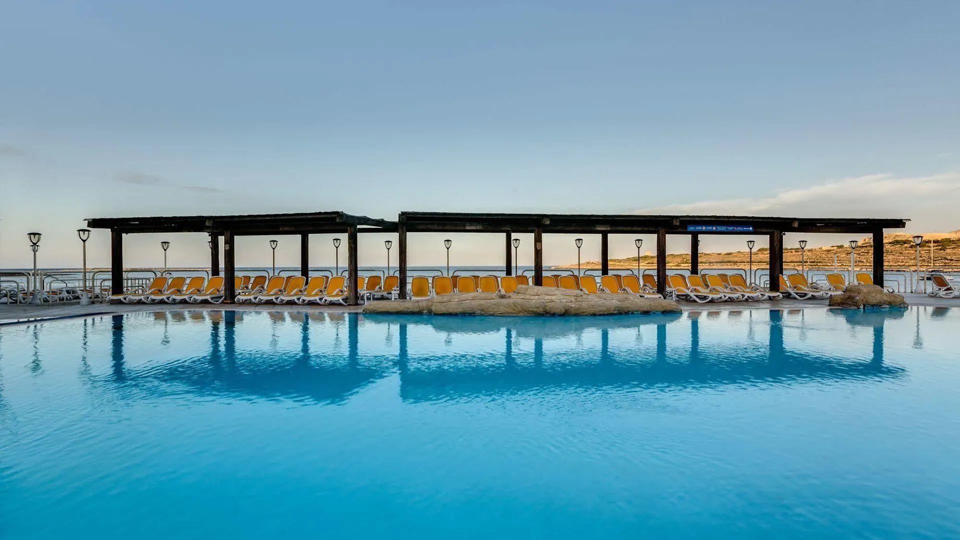 Ax Sunny Coast Resort & Spa San Pawl il-Baħar
